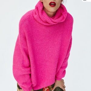 ZARA | KNIT NEON Pink Oversized Sweater
